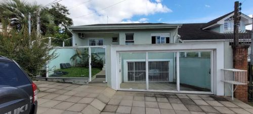 Casa à venda, 5 quartos, 2 suítes, 2 vagas, Centro - Viamão/RS
