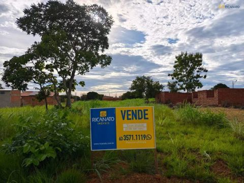 LOTE RESIDENCIAL EM LUZIMANGUES