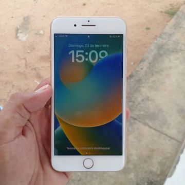 iPhone 8 Plus Dourado 256 gigas 
