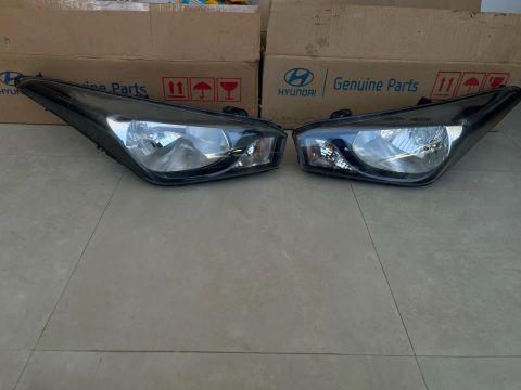 Par de farol HB20