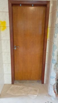 Porta de madeira completas ....