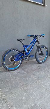 Bike specialized demo 8