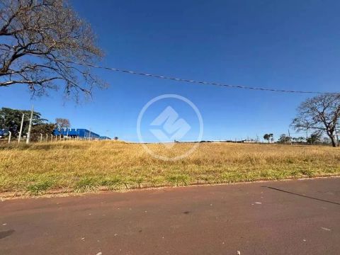 Terreno à venda  2521 m² - Distrito Industrial - Uberlândia/MG codigo: 110078