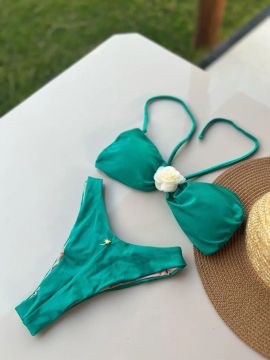 Biquíni Linha Premium Verde com Detalhe em Flor