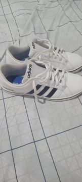 Tênis Adidas Branco