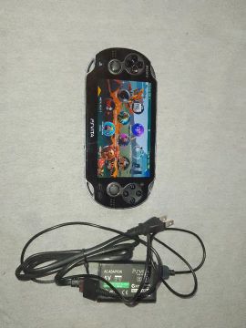PS Vita - desbloqueado já com vários jogos ops Não FAÇO OLX