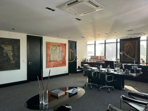 Imóvel Comercial: Av. Lineu de Paula Machado