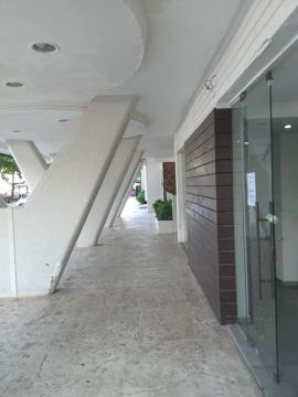 Loja de frente para o mar, na Av Atlântica, Balneário Camboriú!