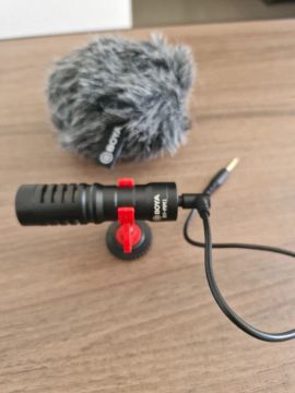 BOYA BY-MM1 Microfone de Vídeo Shotgun, Mini Microfone de Gravação Compacto Universal