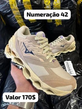 Tênis Mizuno Wave Prophecy LS 42