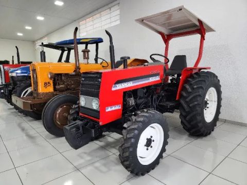 Trator Agrícola Yanmar 1050 D 4x4 (Traçado), Direção Hidráulica, Pneus Recapados