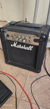 Marshall MG10CF