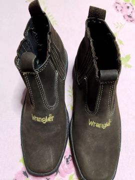 Botina Wrangler Marrom