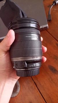 Lente Canon EFS 18-200mm