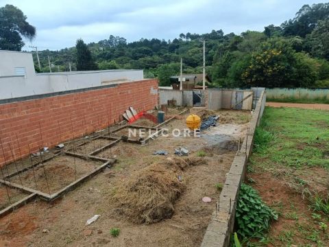 Lote em Av São Luiz - Estância Comandante Barros - Jarinu/SP