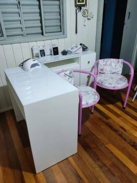 Mesa de manicure 