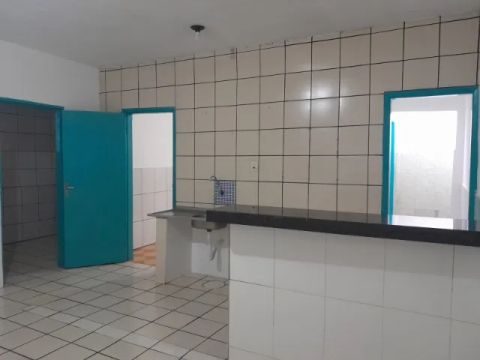 Aluga-se Casa setor Marechal Rondon N° 389