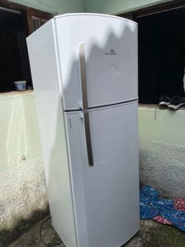 Geladeira frost free continental