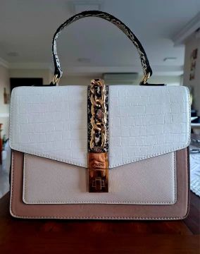 Bolsa Aldo - Nova e Autêntica -de Nova York, Material de alta qualidade