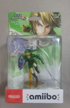 Amiibo Link