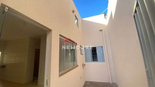 Casa de condomínio em Rua Ari de Souza Neves - Shopping Park - Uberlândia/MG
