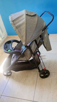 Carrinho de Bebê Cosco - Usado em ótimo estado