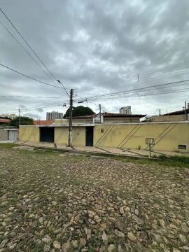 Casa à venda, 4 quartos, 2 suítes, 5 vagas, Morada do Sol - Teresina/PI