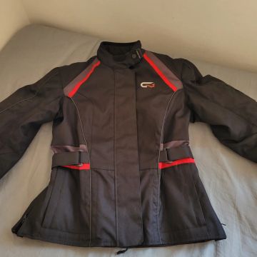 Roupa para moto Gutti