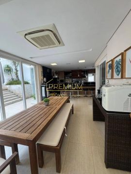 Casa de 511m² a venda no condomínio Reserva da Serra Jundiaí