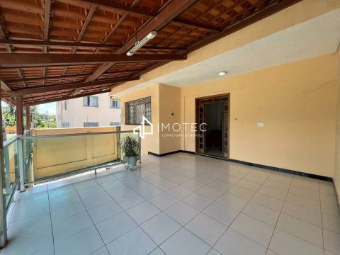 Casa para aluguel, 3 quartos, 2 vagas, Nova Suíssa - Belo Horizonte/MG