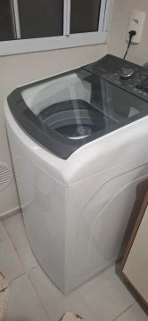 Máquina de lavar 14kg Eletrolux 