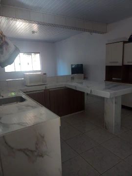 Venda de chácara com casa