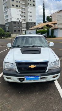 S 10 BLAZER EXECUTIVE
