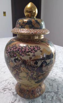 Pote de Porcelana Chinesa com Tampa
