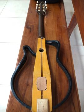Violão Caimbé vazado - Leia a descrição 