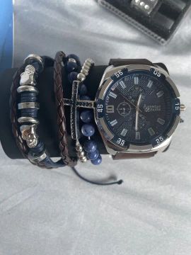 Relógio Masculino American Exchange com Pulseiras