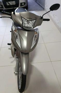 Biz 110I 2023 zerada, somente 1.500km