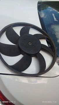 Hélice motor radiador Fluence 