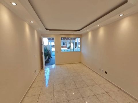 Sobrado para aluguel com 92 metros quadrados com 2 quartos em Granja Viana - Cotia - SP
