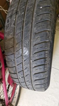PNEU 185/60-15 USADO EM ÓTIMAS CONDIÇÕES