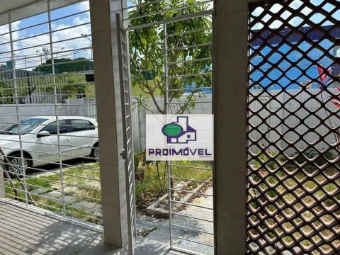 Casa com 4 dormitórios para alugar, 250 m² por R$ 3.395,30/mês - Barro - Recife/PE