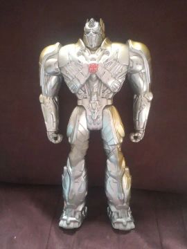 Boneco Transformers - Optimus Prime - Colecionável
