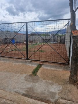alugo 1 lote  240 m2