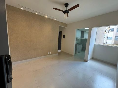 Belissimo apartamento na 806 Sul