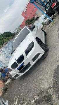 BMW 318i 2012 2.0 136cv Automático