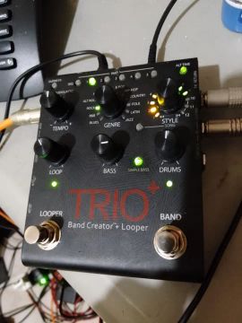 Pedal Digitech Trio Band Creator +. R$1400.