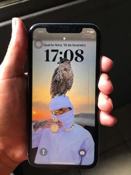 iPhone xr 64