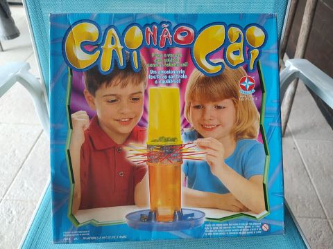 Jogo de habilidade Cai NÃO Cai - Brinquedo para crianças