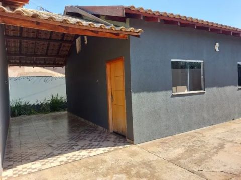 Casa condominio com suíte e  planejados