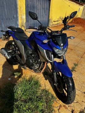 Fazer 250